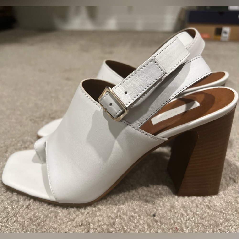 TopShop Nieve Block Heel Sandal - Picture 4 of 16